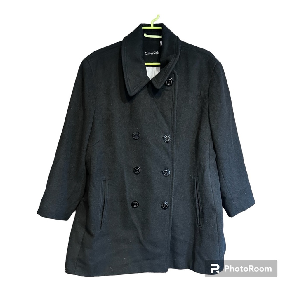 SALE!! Calvin klein 2X wool pea coat very roomy.